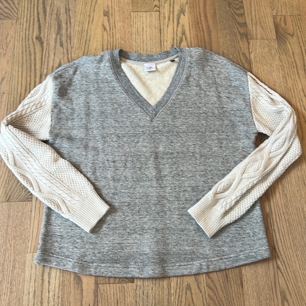 Cabi sweater